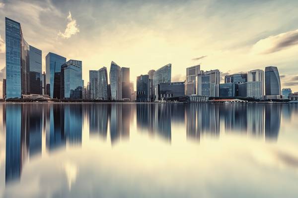 Singapore Reflection von Emmanuel Charlat