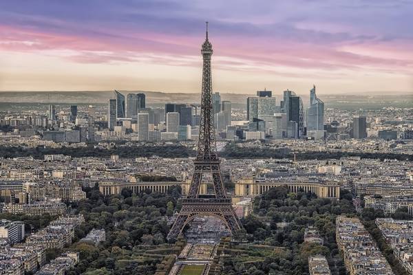 Sunset in Paris von Emmanuel Charlat