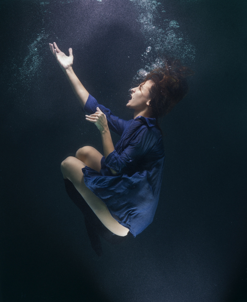 underwater artistic portrait shooting von engin akyurt