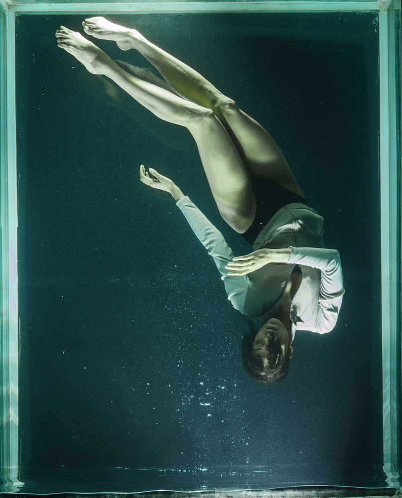 underwater artistic portrait shooting von engin akyurt