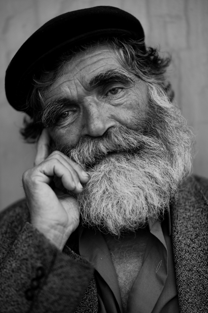 portrait of an old man von engin akyurt