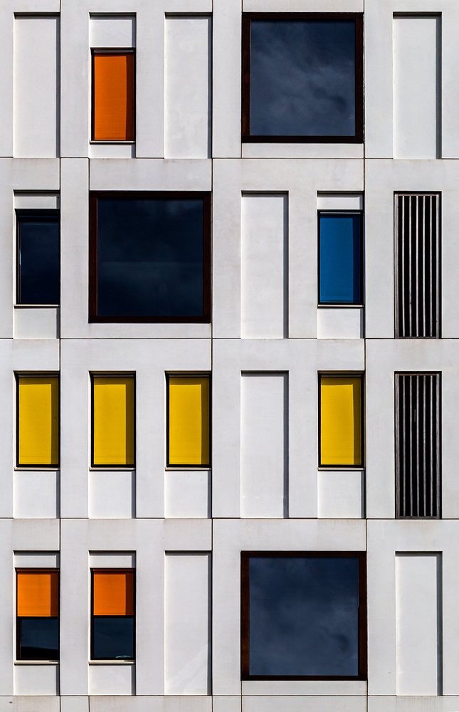 Colorful Facade von Eric Mattheyses