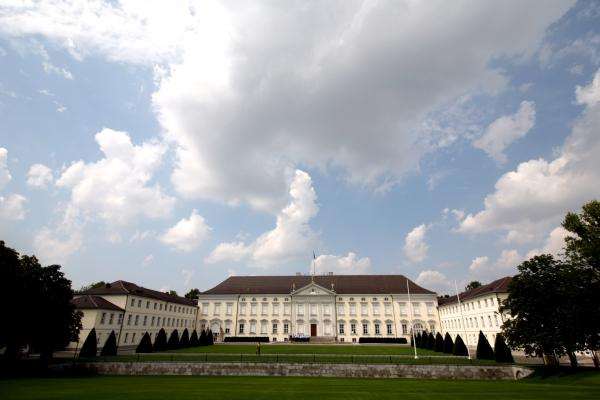 Berlin - Schloss Belvue von Erich Teister