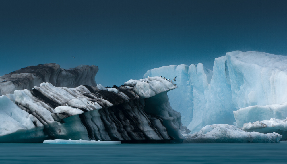 Cliffs of ice von Erik Engström