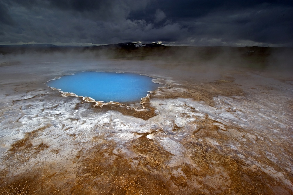 blue lake von Eßl Johannes