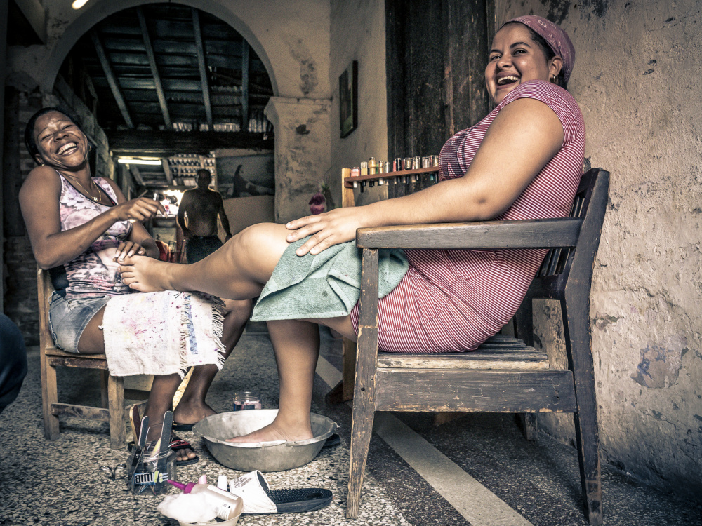 pedicure in Santiago the Cuba von Eyal Alcalay