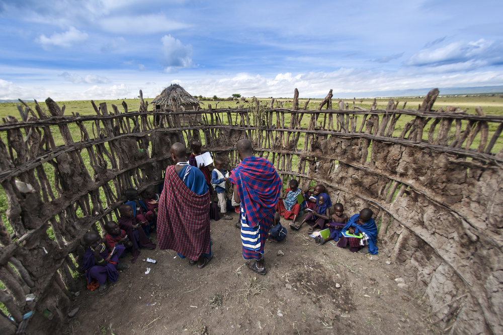 Maasai people von Eyal Amer