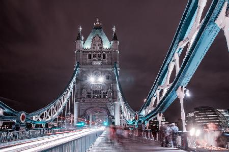 Tower Bridge Night Life