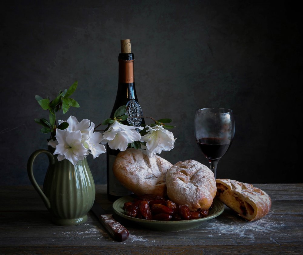 Bread and Wine von Fangping zhou