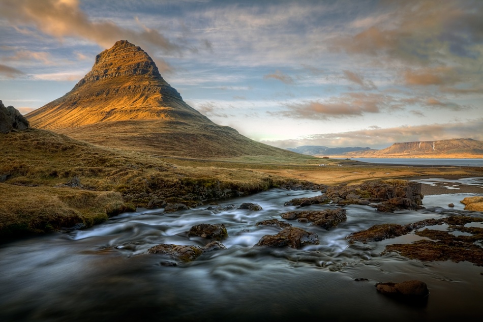 KIRKJUFELL von Fiorenzo Carozzi