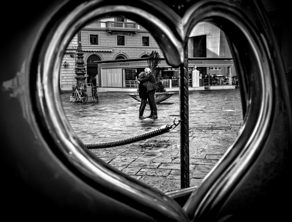 Love... von francesco martinelli