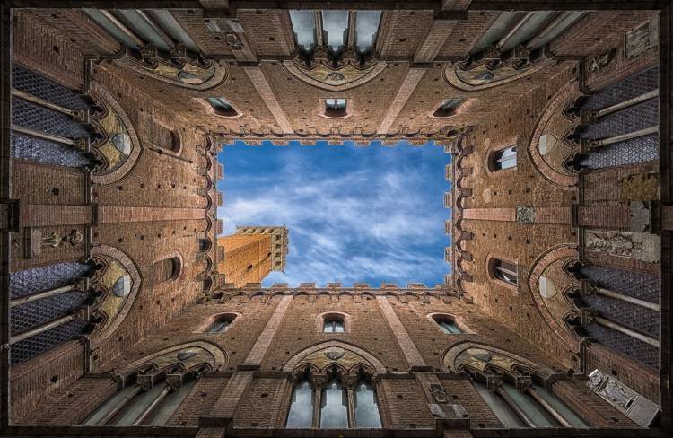 Palazzo Pubblico - Siena - NV von Frank Smout Images