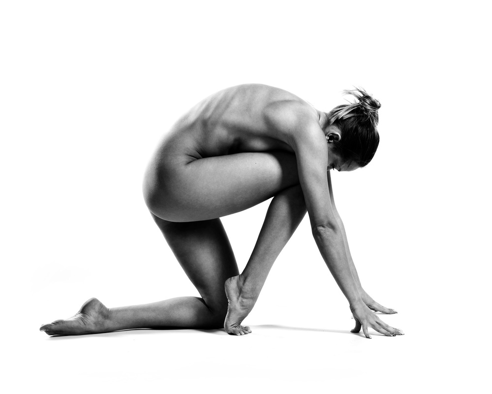 Acrobatic nude 5 von Gene Oryx