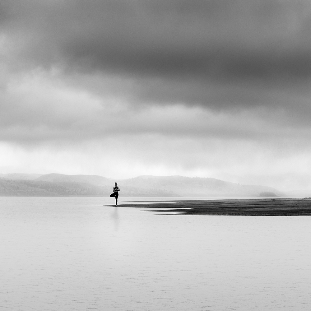 Lady of the Lake von George Digalakis