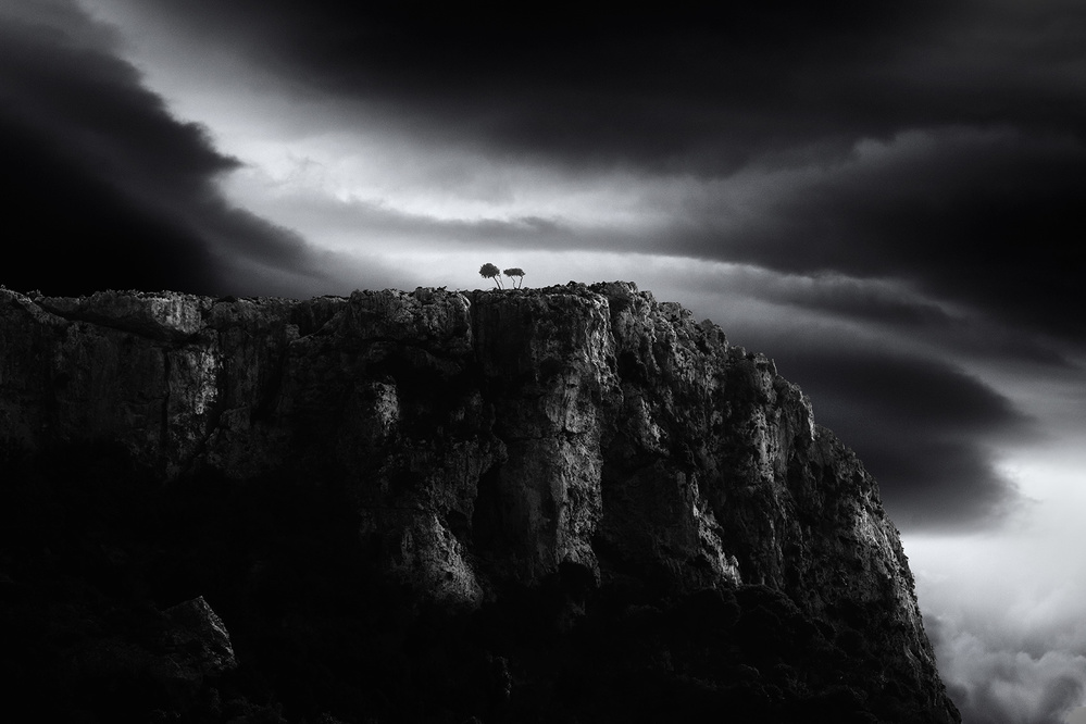 The Angry Mountain von George Digalakis