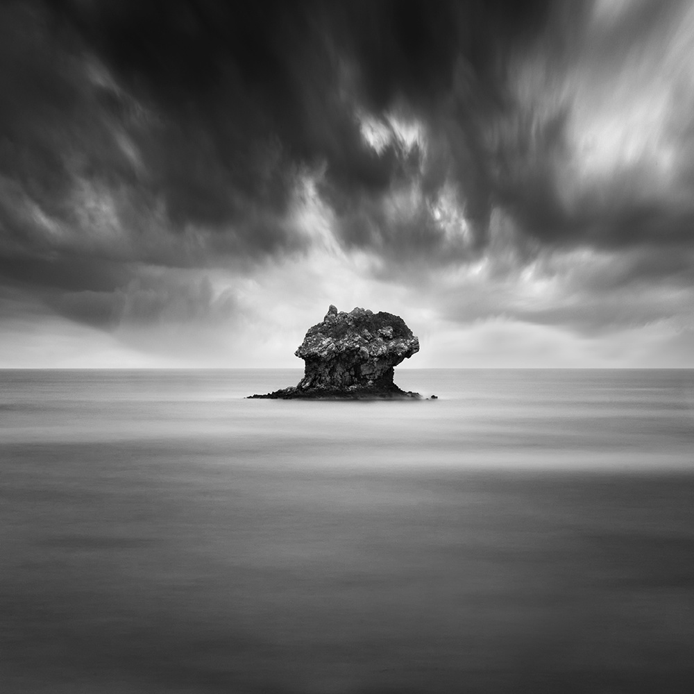 A Piece of Rock 33 von George Digalakis