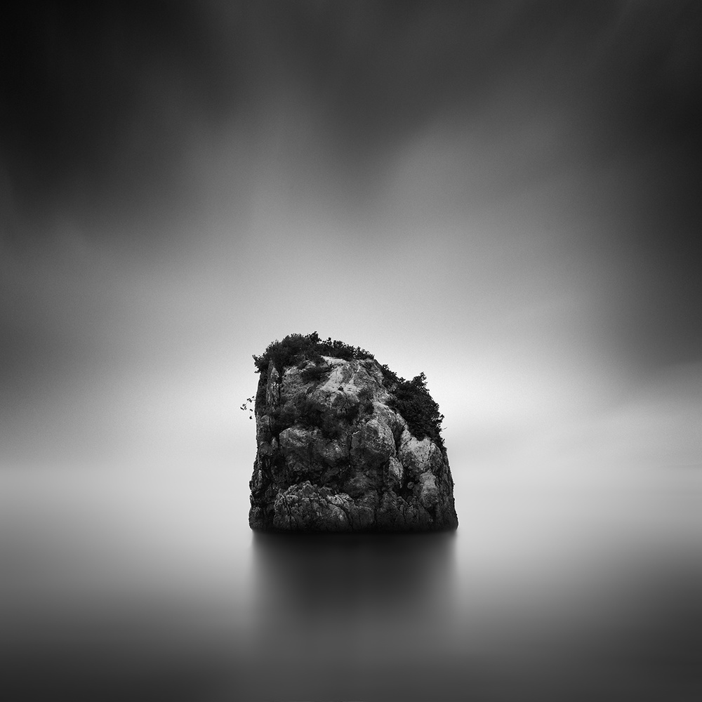 A Piece of Rock 38 von George Digalakis