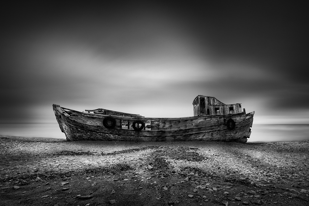 Whispers of Silence von George Digalakis