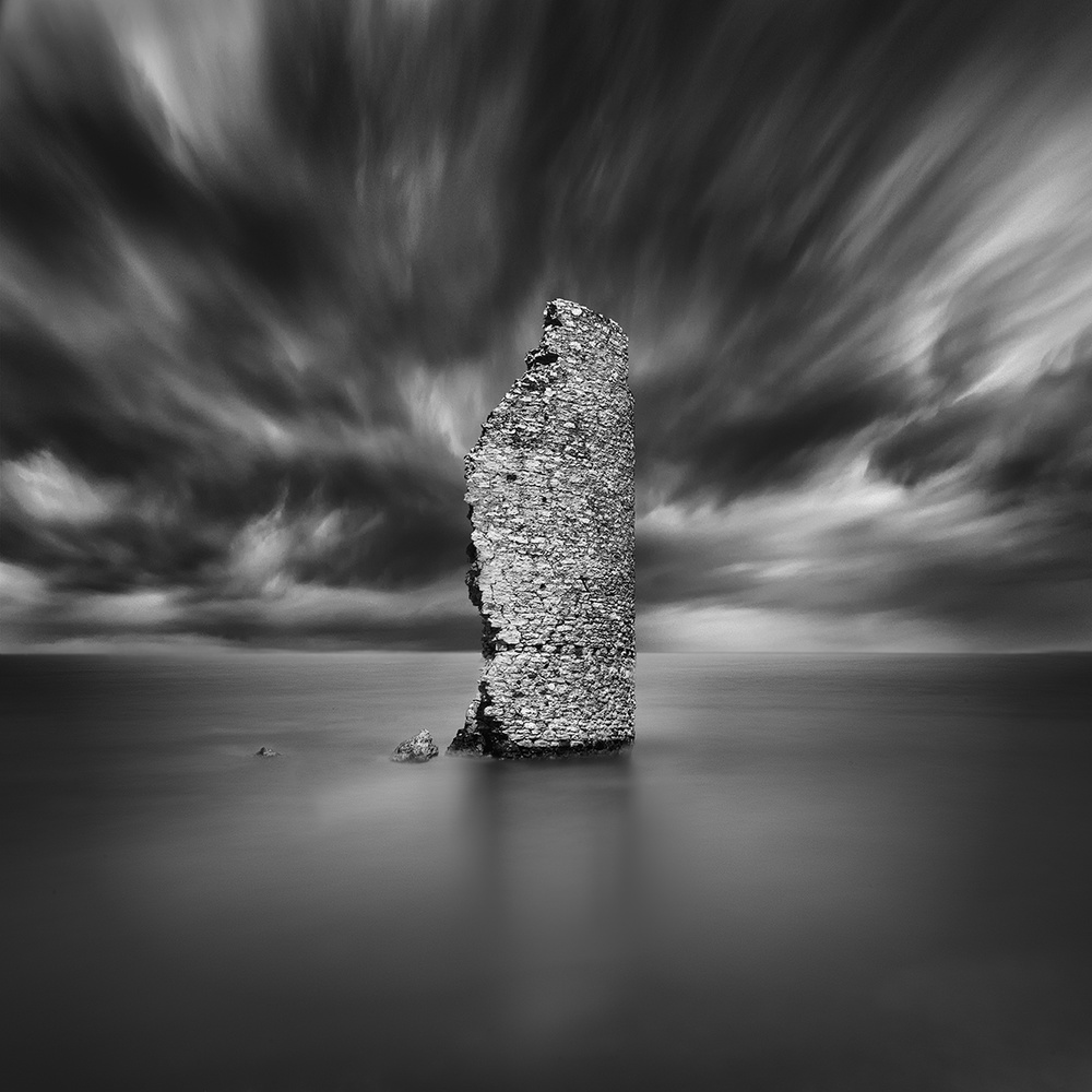 Ruined windmill von George Digalakis