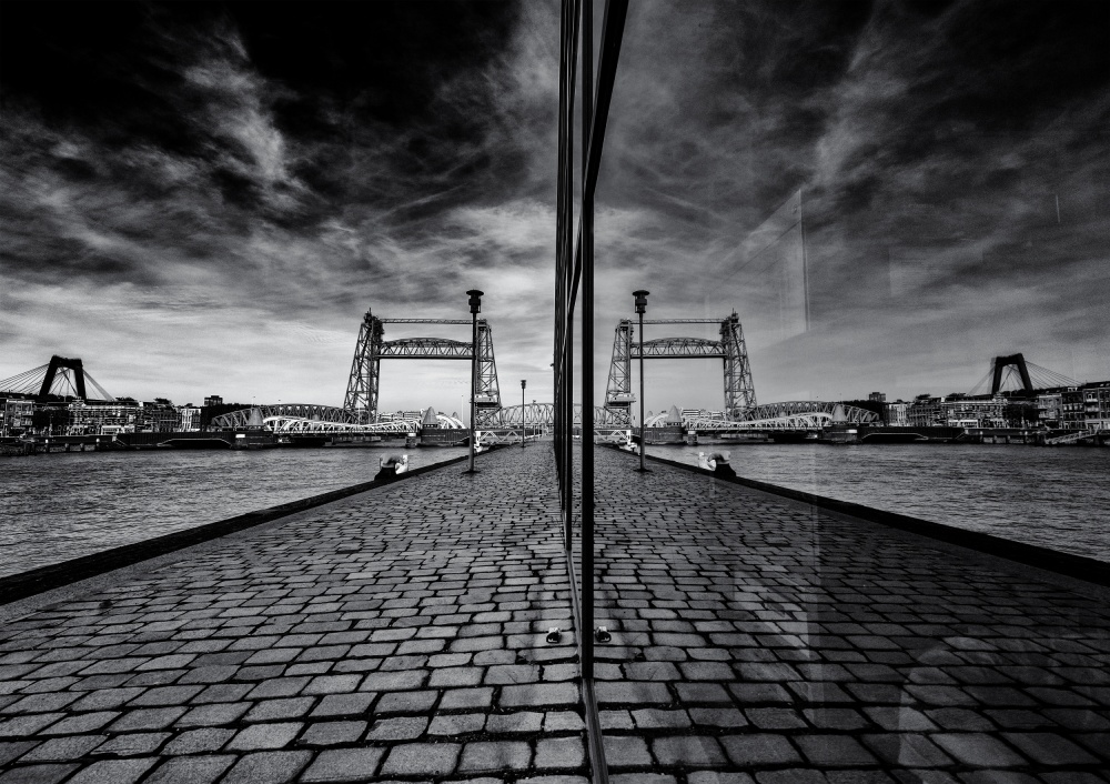 Bridges all over von Gerard Jonkman