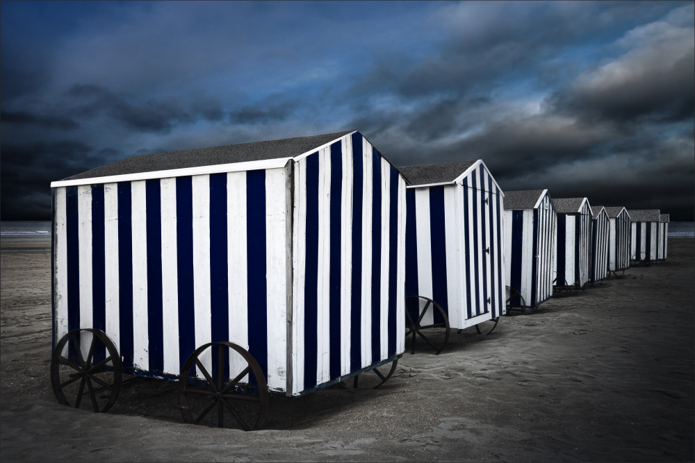 Unique authentic beach cabins von Gilbert Claes