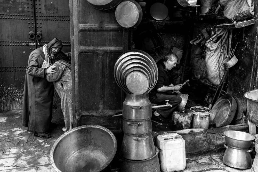 Morocco - the silent of the earth von Gina Buliga