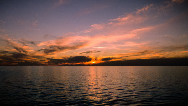 Sunset by the pier 2 von Giulio Catena