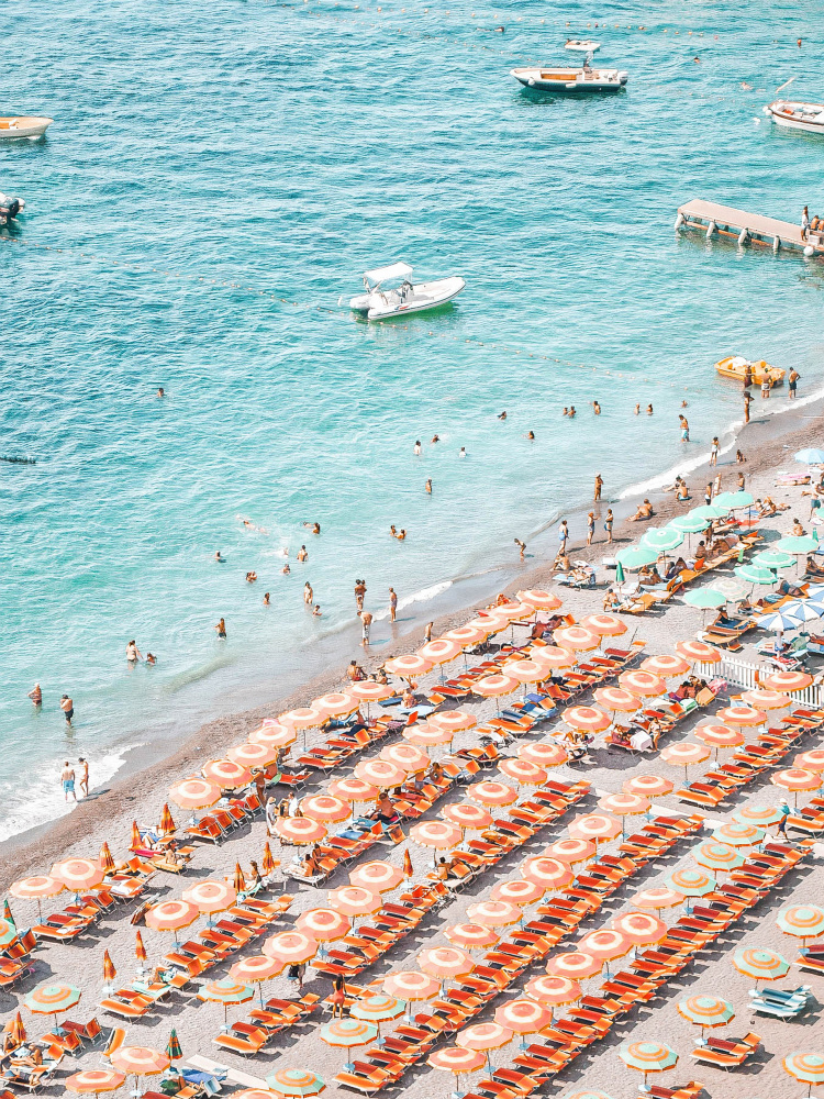 Positano Beach Scene von Grace Digital Art Co