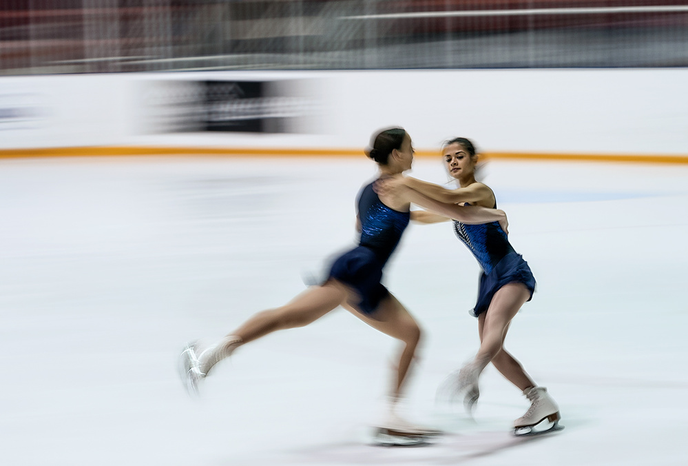 Duo Dance von Henry Zhao