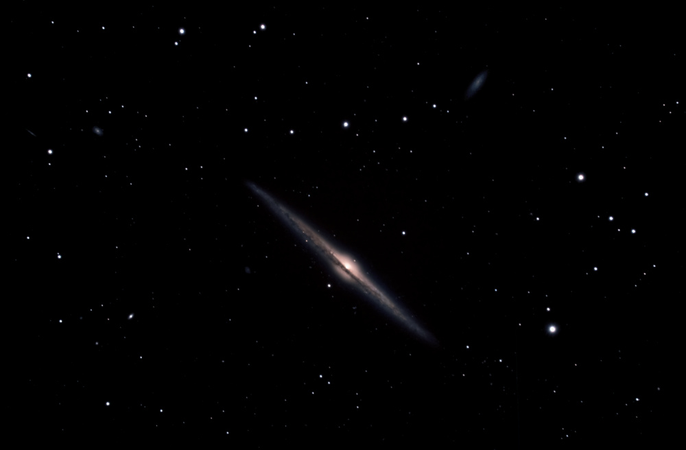 NGC4565 von Henry Zhao