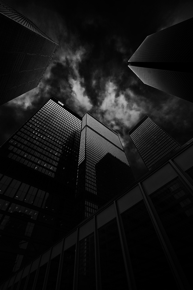 downtown skyscrapers von Henry Zhao