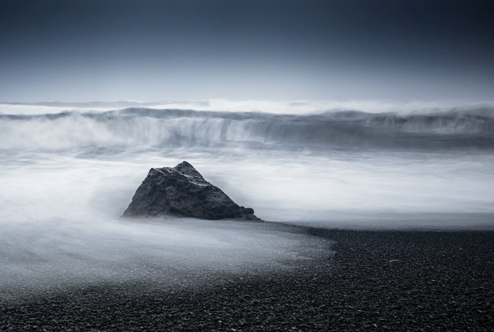 Lone Stone von Herbert Rong