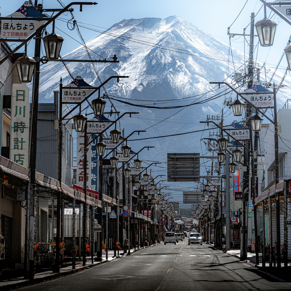 Road leading to Mt.Fuji von まちゅばら/Hiroki Matsubara