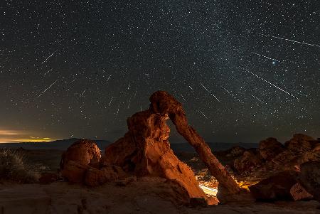 Geminid meteor shower above the Elephant Rock