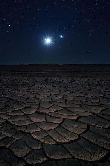 Venus and Moon visit Beehive