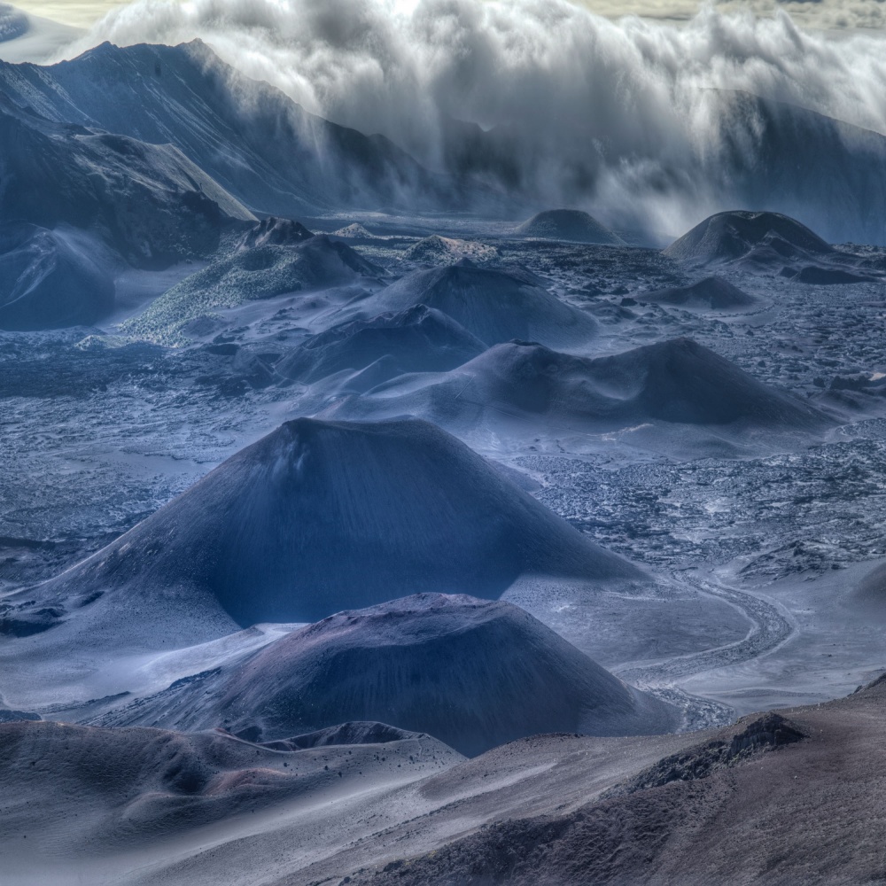 HALEKALA CRATERS von Ignacio Palacios