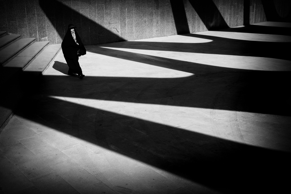 In the shadows von Iman Samady