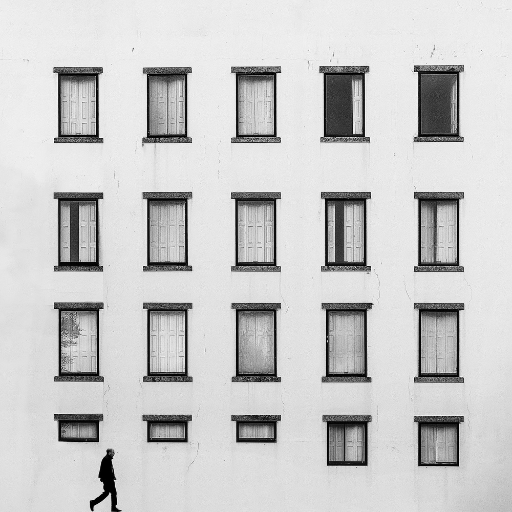 Windows and walking man von Inge Schuster