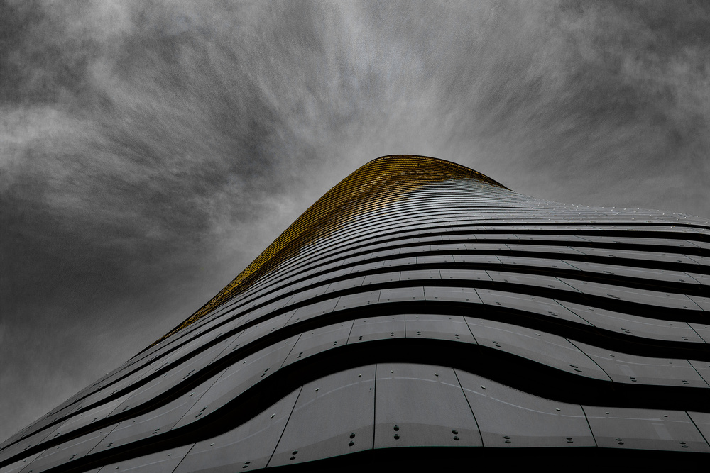 Building with a golden top von Inge Schuster