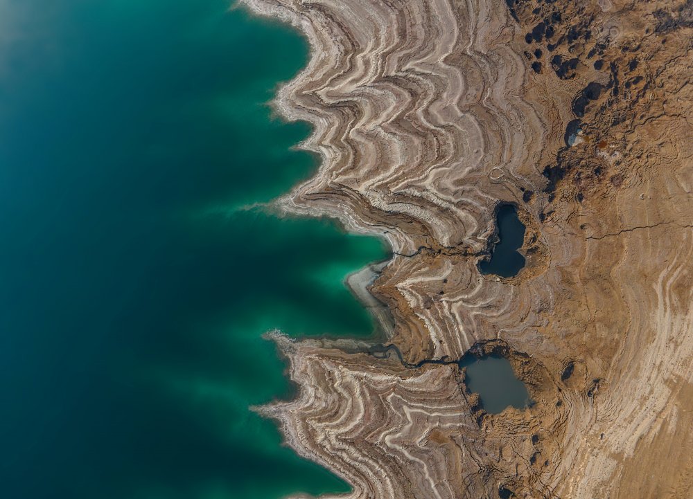 dead sea from above von Isam Telhami