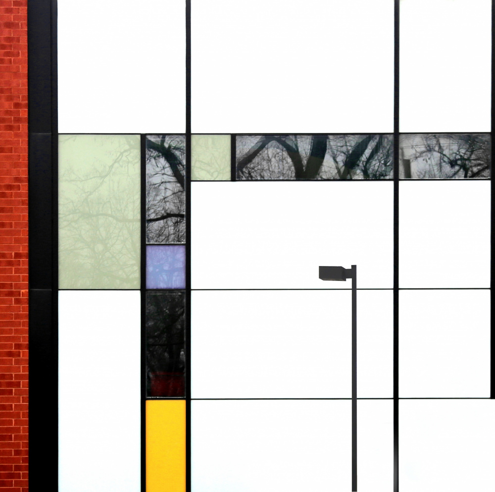 Windows &amp; Walls III von Ivan Huang