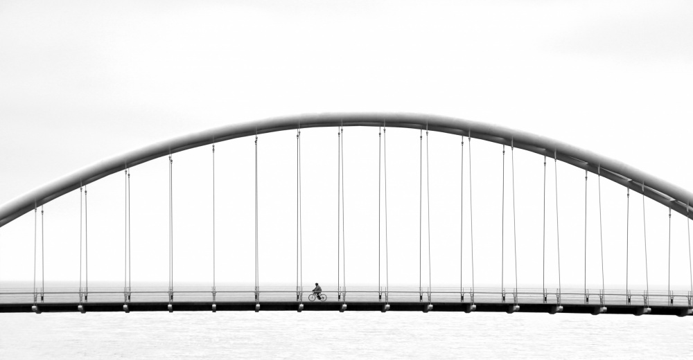 Cross The Humber Bridge von Ivan Huang