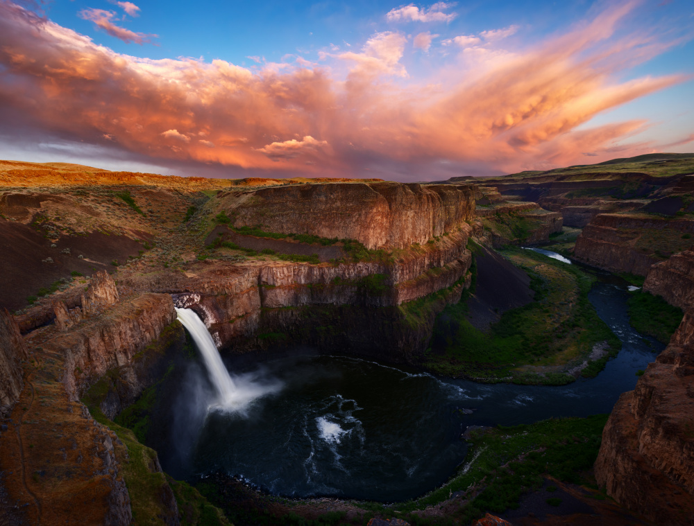 Palouse Falls at Sunset von James Lu