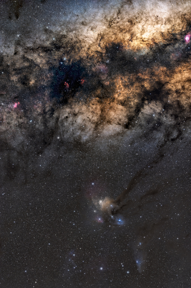 Rho Ophiuchi and Antares region von James Zhen Yu