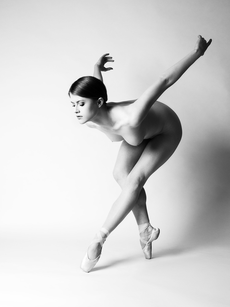 Nude Ballet von Jan Lykke