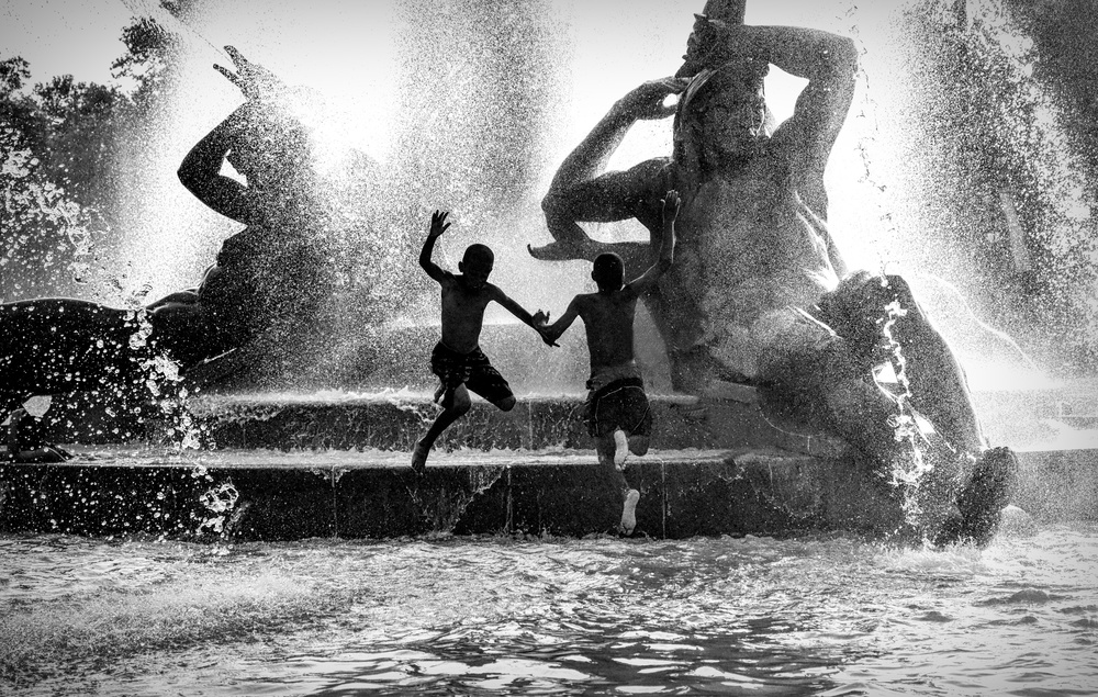 In the Fountain von Jane Lyons