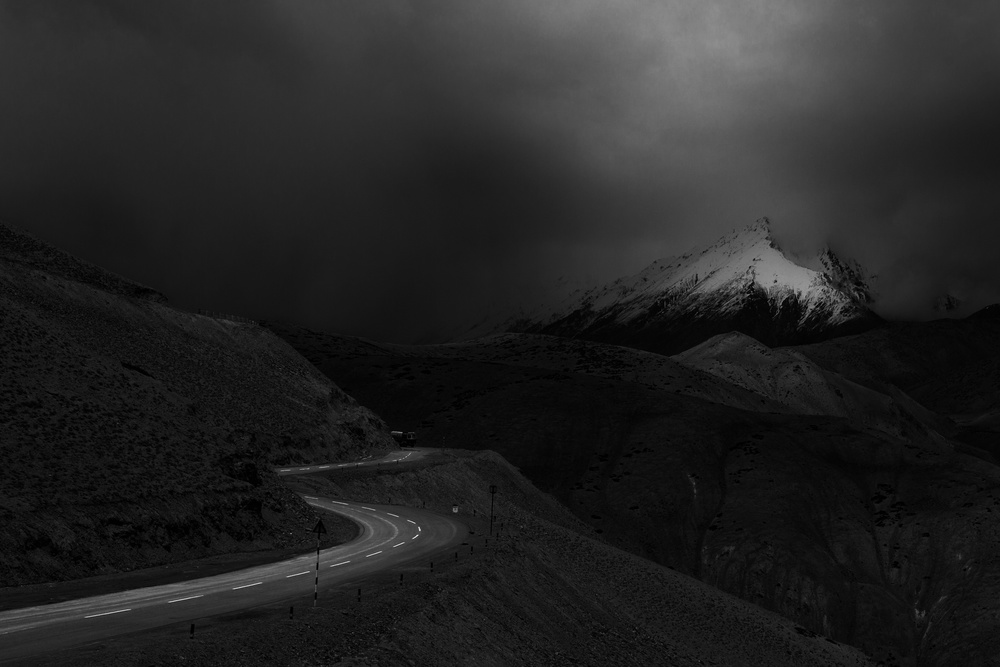 Himalayan Road von Jassi Oberai