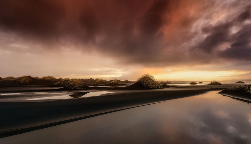 Icelandic Sunset von Javier de la Torre