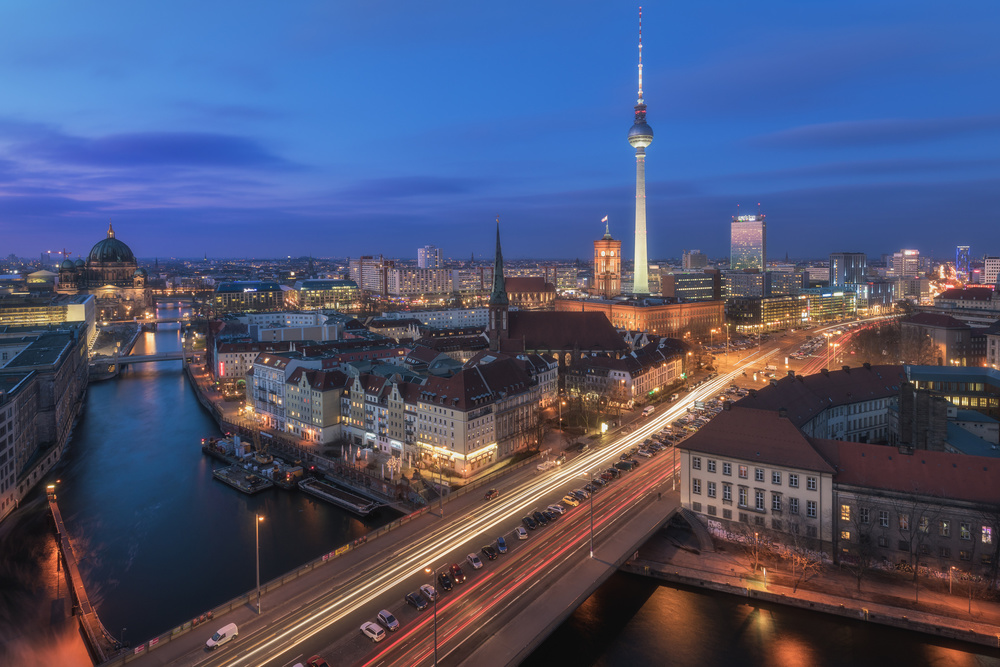 Berlin - Classic Skyline von Jean Claude Castor