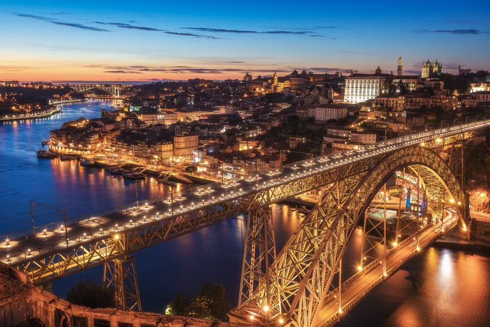 Portugal - Porto Blue Hour von Jean Claude Castor